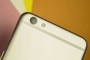 今天分享oppor9s摄像头模糊原因。